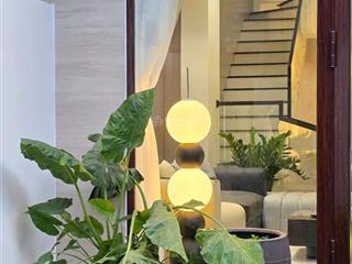 Bán nhà 3 tầng mới kiệt trưng nữ vương