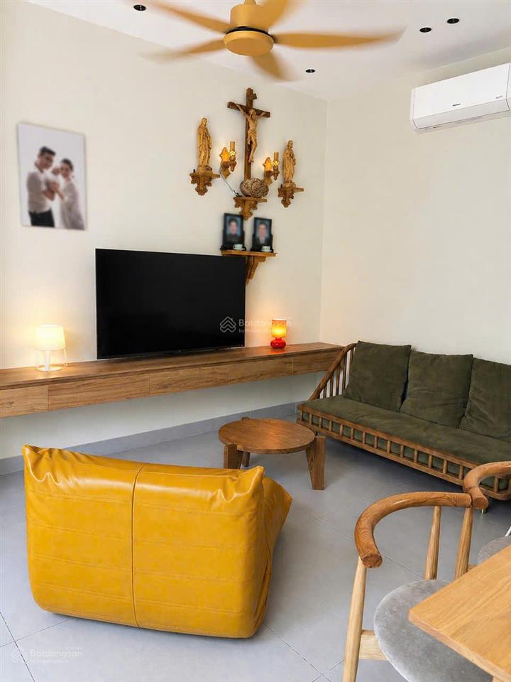 Bán đất tặng nhà lô đôi dt 200m2, kết cấu 2 tầng đường 7m5, hoà xuân, đà nẵng, gần sông mát mẻ
