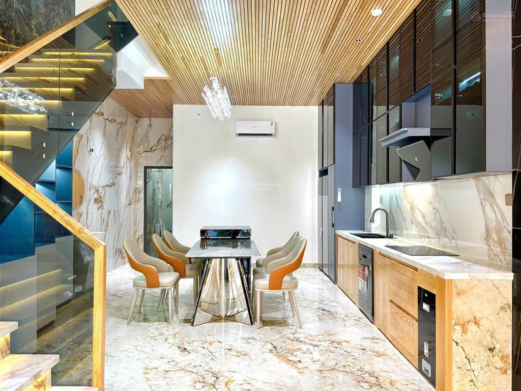 Bán nhà sau lưng đường tôn thất dương kị sát công viên hoà xuân 1 vip giá rẻ