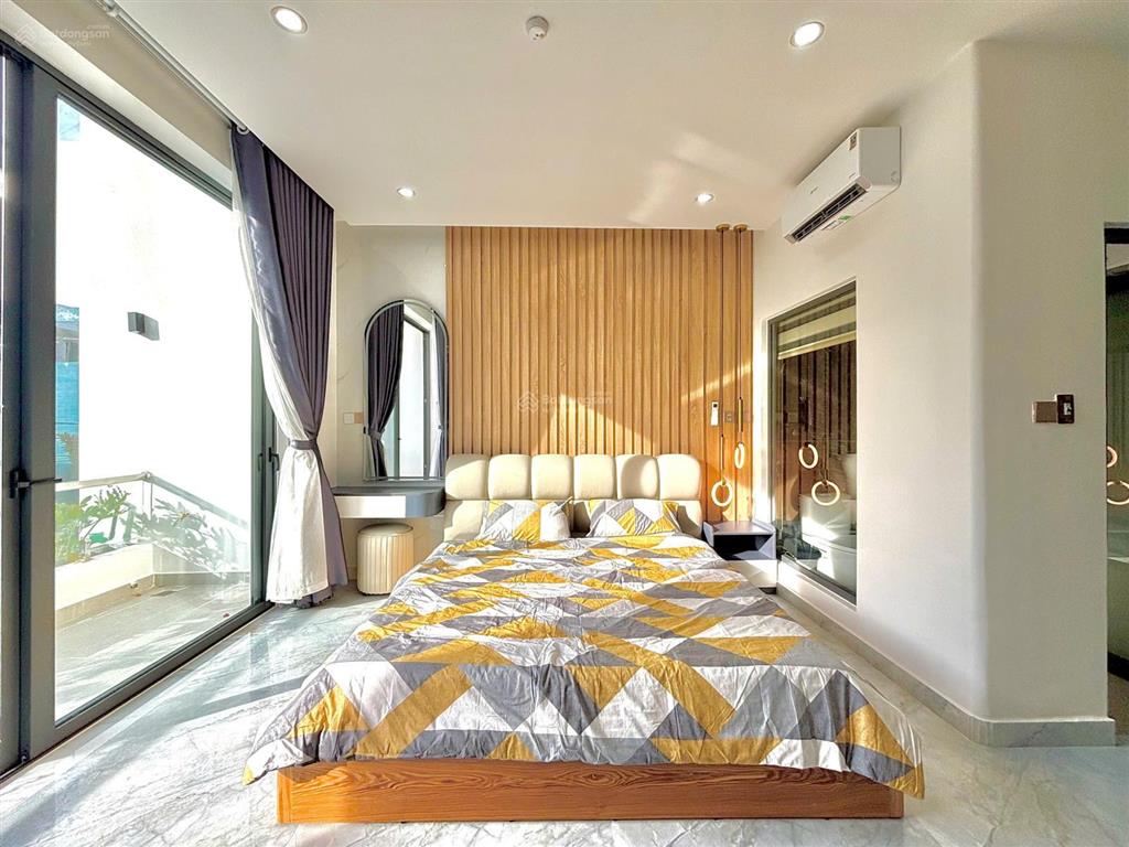 Bán nhà sau lưng đường tôn thất dương kị sát công viên hoà xuân 1 vip giá rẻ