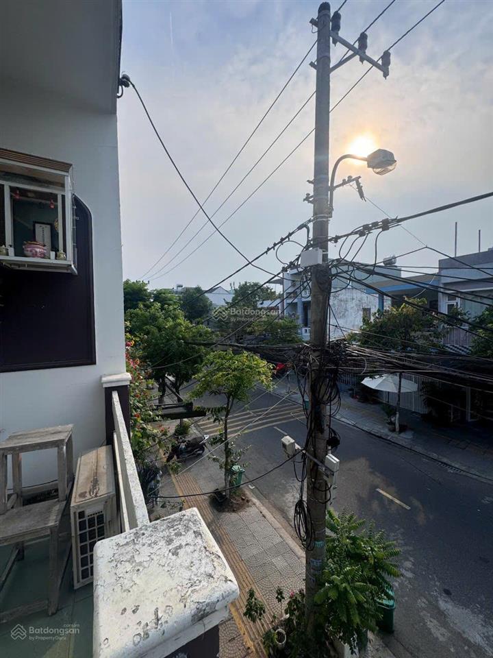 Bán nhà nguyên căn 3 tầng  3 mê mặt tiền tôn đức thắng  đoạn kinh doanh sầm uất nhất hòa khánh