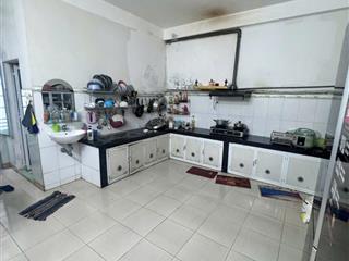 Bán nhà nguyên căn 3 tầng  3 mê mặt tiền tôn đức thắng  đoạn kinh doanh sầm uất nhất hòa khánh