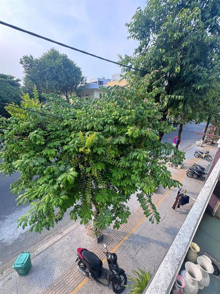 Bán nhà nguyên căn 3 tầng  3 mê mặt tiền tôn đức thắng  đoạn kinh doanh sầm uất nhất hòa khánh