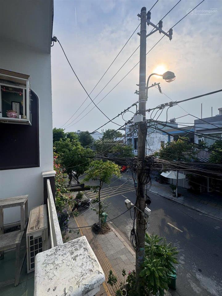 Bán nhà nguyên căn 3 tầng  3 mê mặt tiền tôn đức thắng  đoạn kinh doanh sầm uất nhất hòa khánh