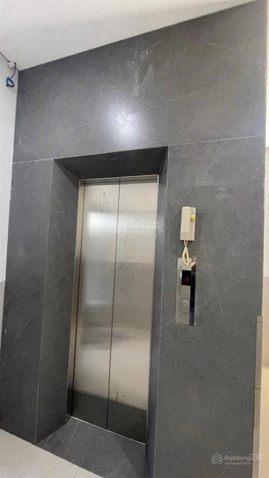 Bán căn hộ 5 tầng + 1 tum kđt công nghệ cao fpt