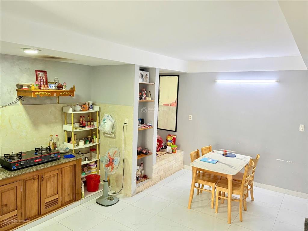 Bán đất tặng nhà 2 tầng mặt tiền đường hoàng thế thiện