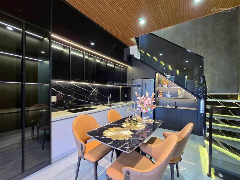 Biệt thự villamini 3 tầng mặt tiền khe cạn  kẹp kiệt sau 2m5  full nội thất xịn