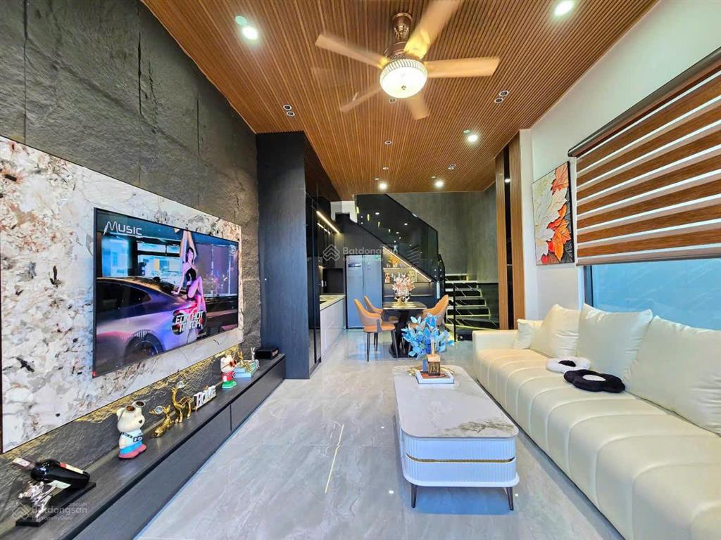 Biệt thự villamini 3 tầng mặt tiền khe cạn  kẹp kiệt sau 2m5  full nội thất xịn