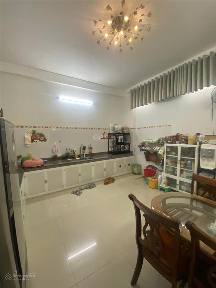 Bán nhà biệt thự sân vườn bùi thiện ngộ