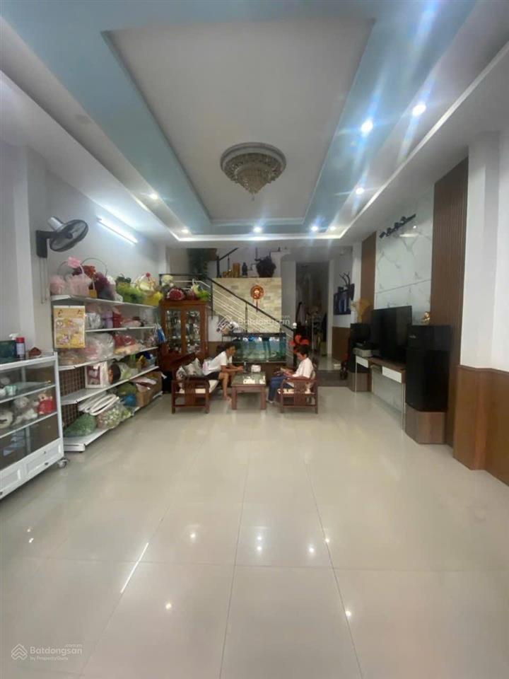 Bán nhà biệt thự sân vườn bùi thiện ngộ