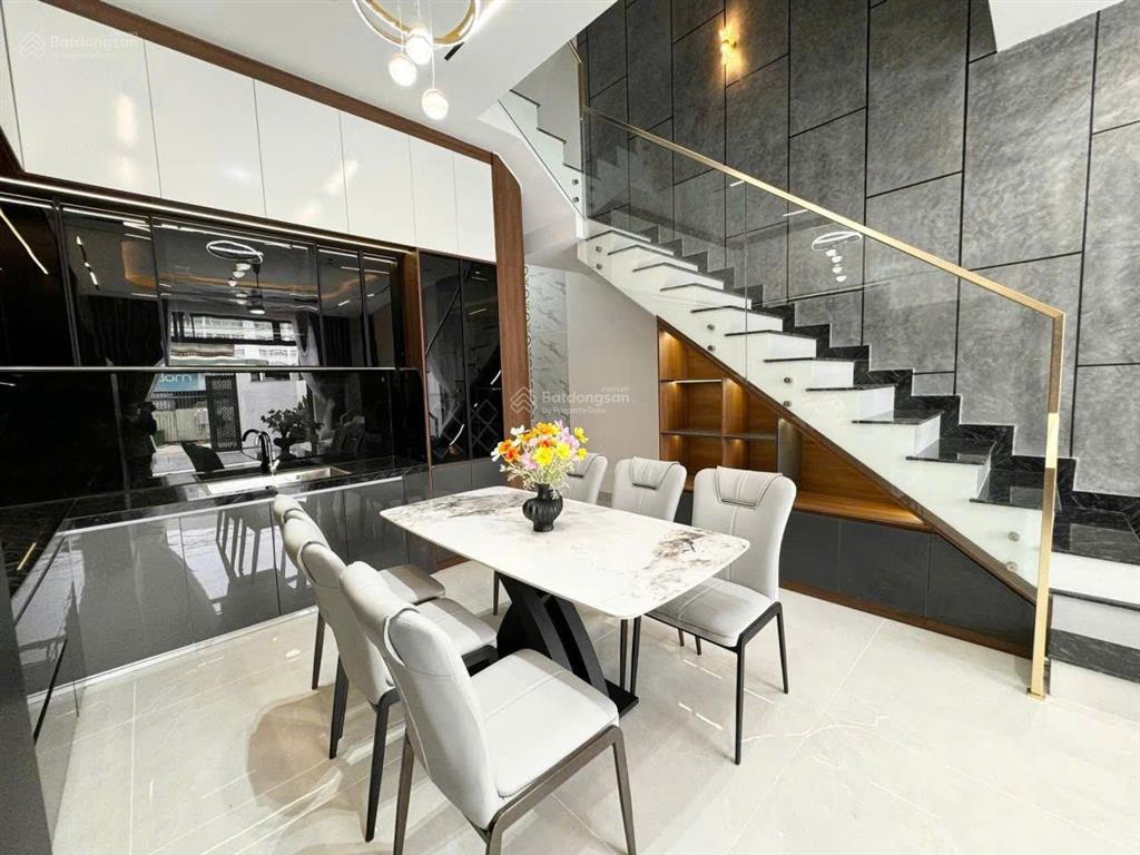 Bán nhà 3 tầng mới xây kiệt ô tô âu cơ full nội thất vào ở ngay