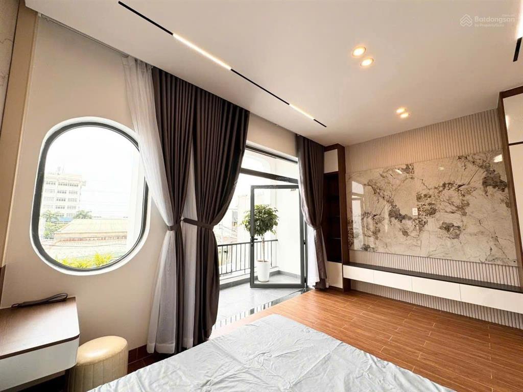 Bán nhà 3 tầng mới xây kiệt ô tô âu cơ full nội thất vào ở ngay