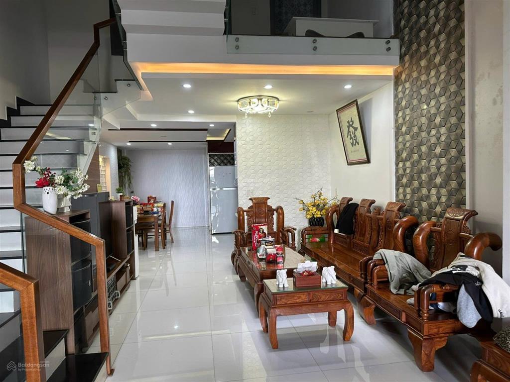 Bán nhà 3 tầng đường 293 hoà xuân, đà nẵng