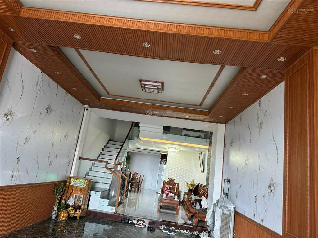 Bán nhà 3 tầng đường 293 hoà xuân, đà nẵng