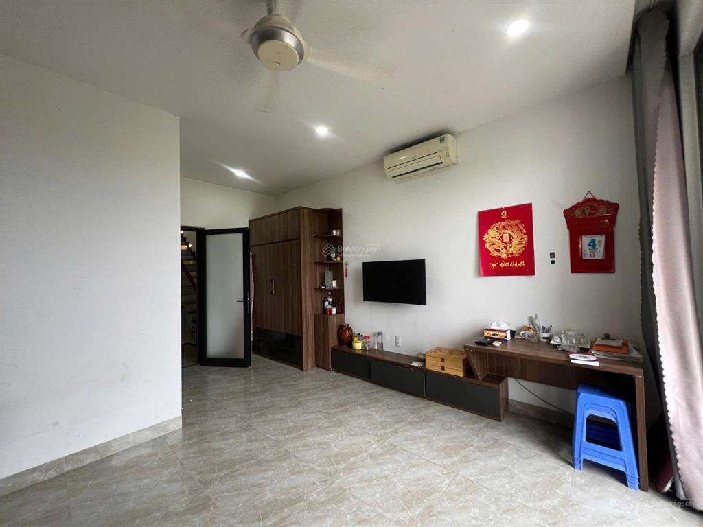 Bán nhà 3 tầng đường đỗ quỳ hoà xuân