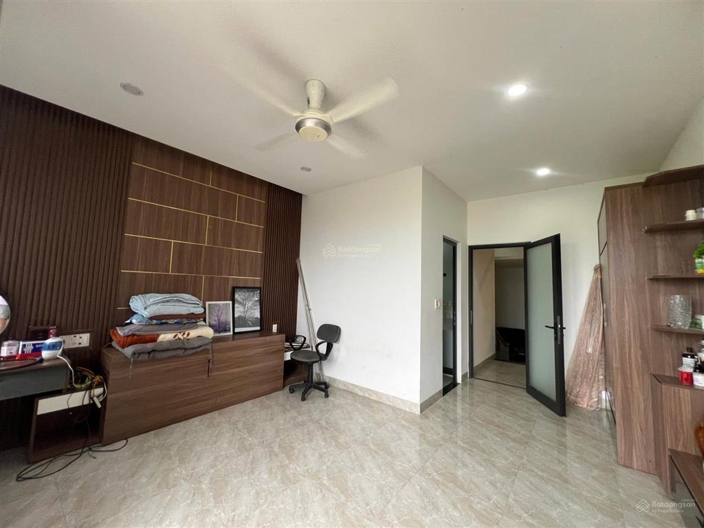 Bán nhà 3 tầng đường đỗ quỳ hoà xuân