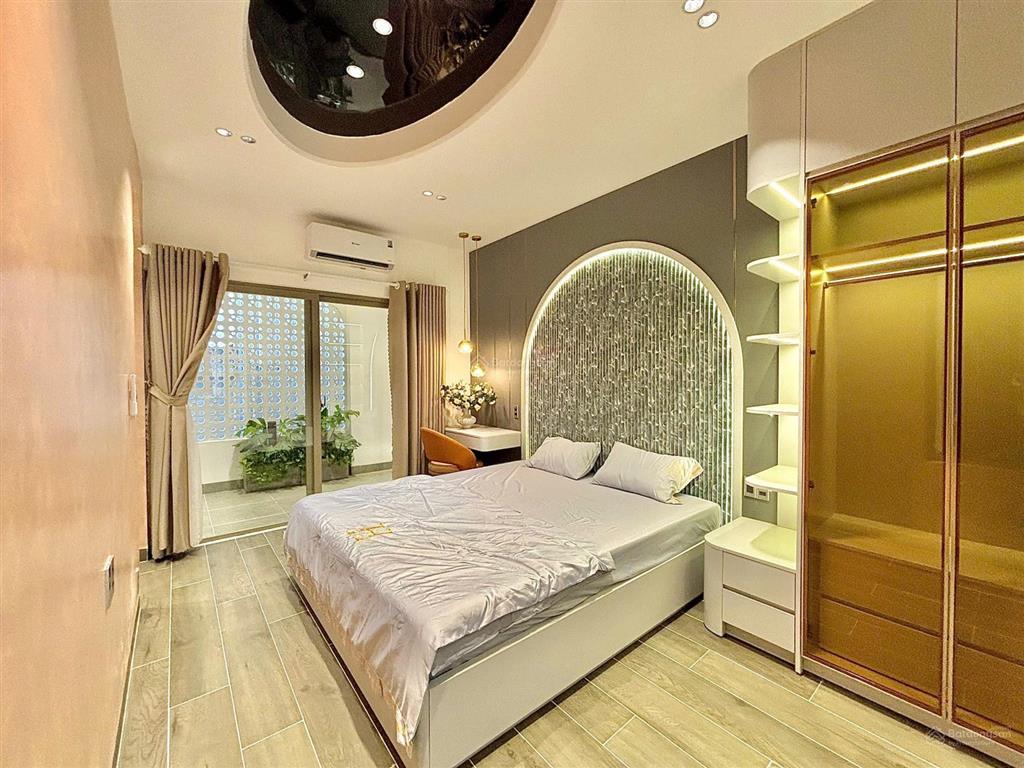 Cần tiền bán siêu phẩm luxury 3 tầng đường nguyễn thuý sát biển vài bước chân