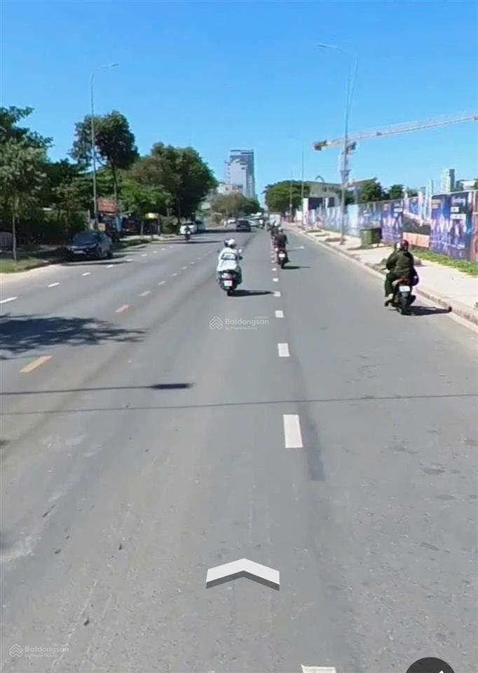 Cần bán nhà mặt tiền trần hưng đạo view trực diện khán đài pháo hoa, tp đà nẵng