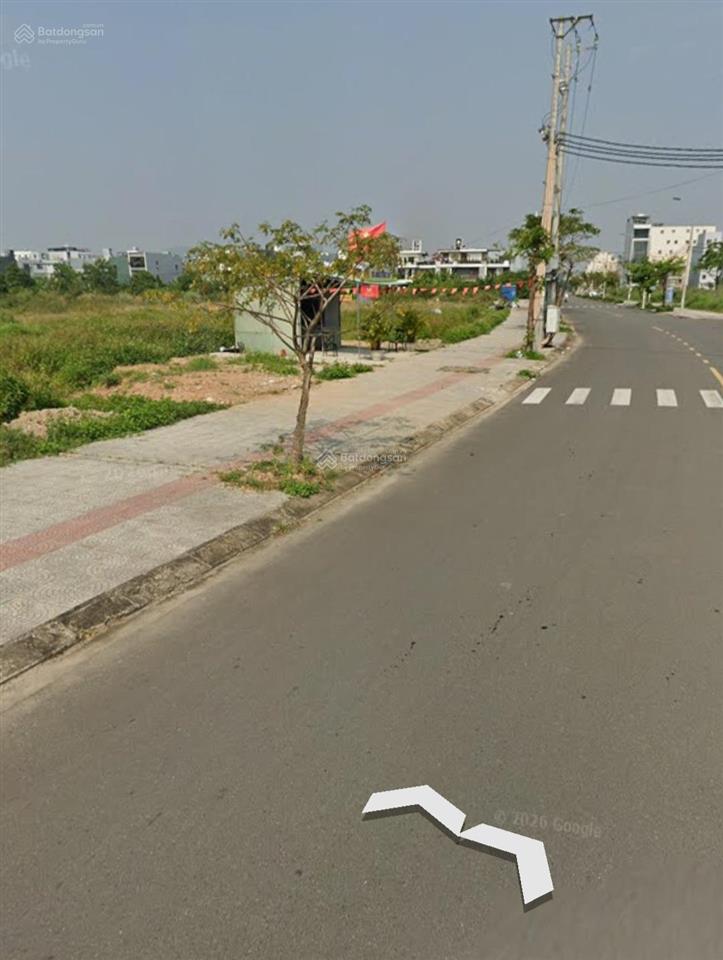 Bán lô góc 2 mặt tiền đẹp, vị trí kim cương ngay ngã tư lê sỹ và nguyễn quang chung