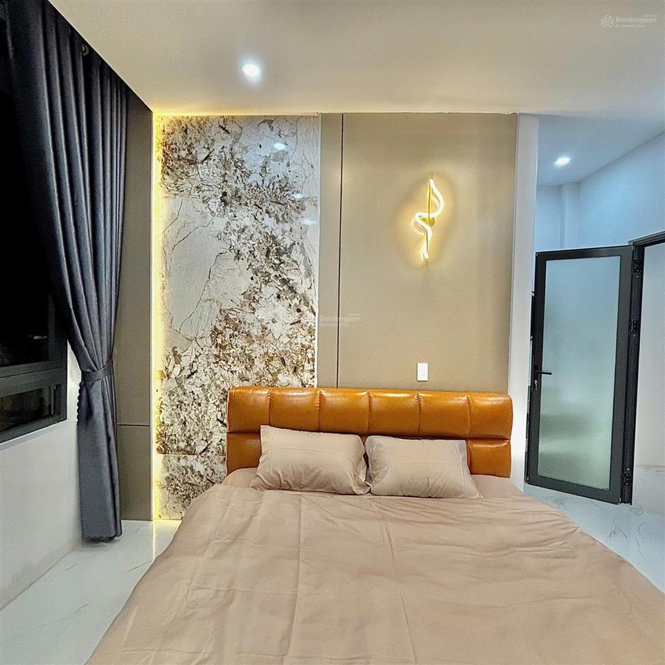 Bán nhà 4 tầng đường nguyễn xí cách biển nguyễn tất thành 200m, tp đà nẵng