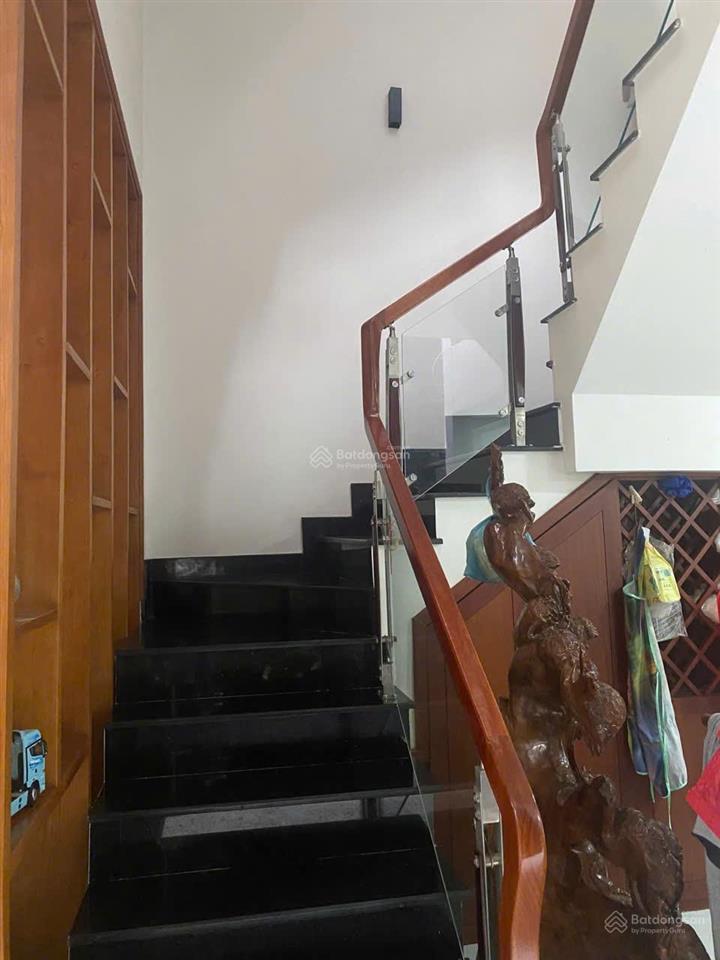 Bán nhà 3 tầng đường hoàng thế thiện, ngay cầu hòa xuân, tp đà nẵng