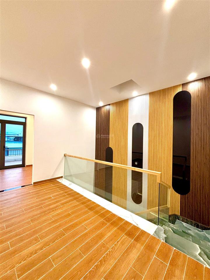 Cần bán nhà mới xây hiện đại đường vũ miên  đối lưng phạm hùng và quốc lộ 1a chỉ vào ở