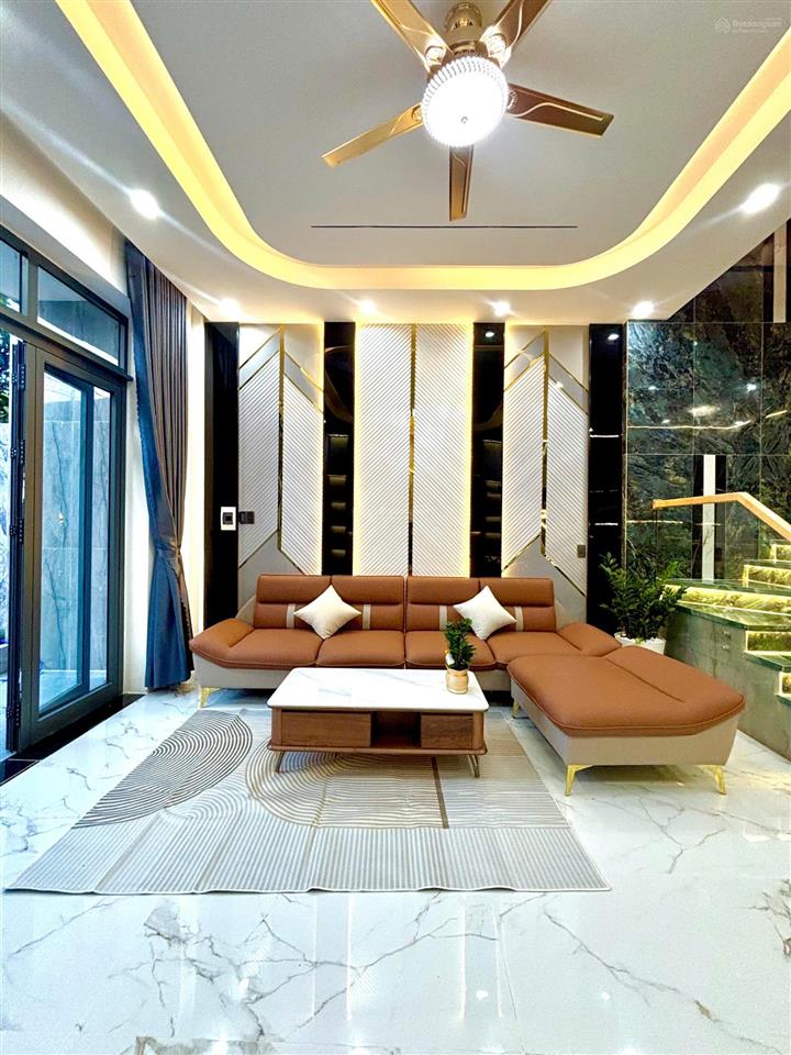 Cần bán nhà mới xây hiện đại đường vũ miên  đối lưng phạm hùng và quốc lộ 1a chỉ vào ở