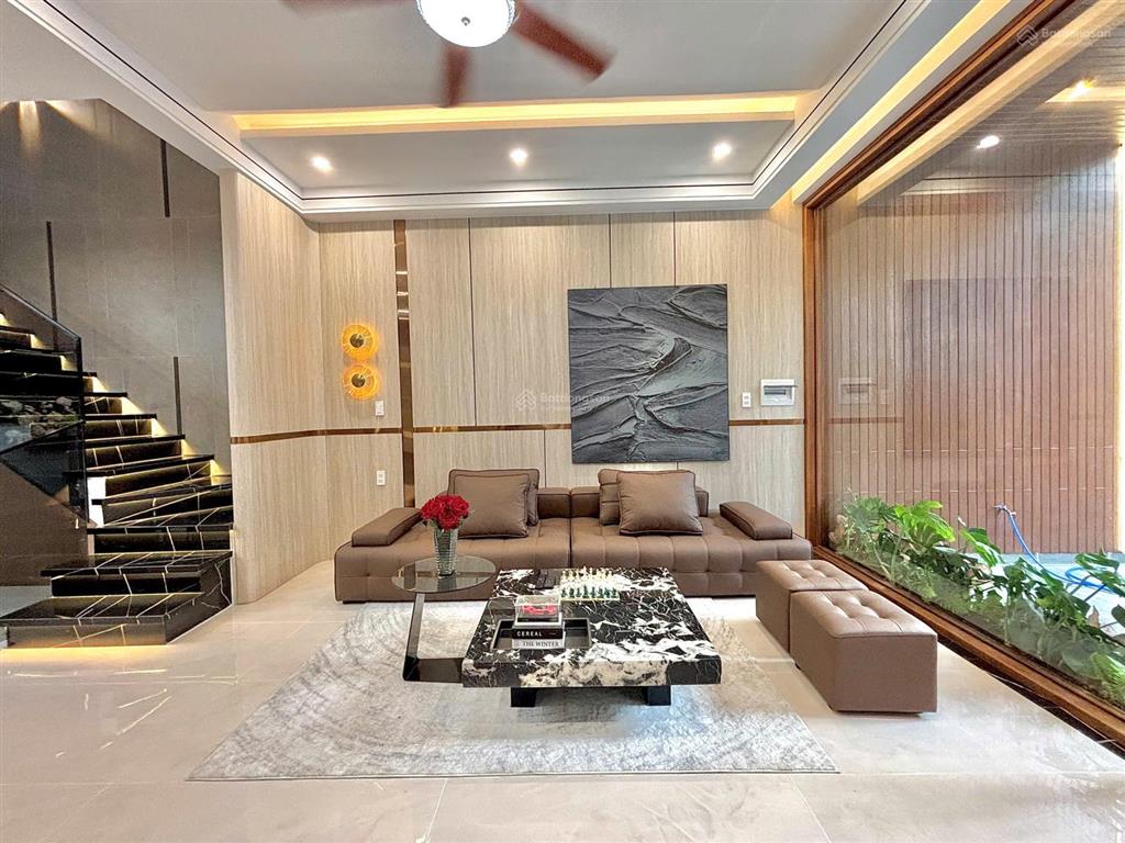 Bán nhà 3 tầng mặt tiền cẩm chánh 5 hòa xuân, tp đà nẵng
