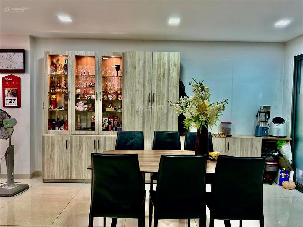Cần bán nhanh nhà 3 tầng mặt tiền ngô huy diễn  đảo 1, khu vip hòa xuân, đà nẵng
