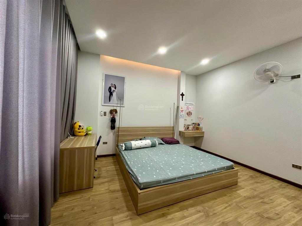 Cần bán nhanh nhà 3 tầng mặt tiền ngô huy diễn  đảo 1, khu vip hòa xuân, đà nẵng