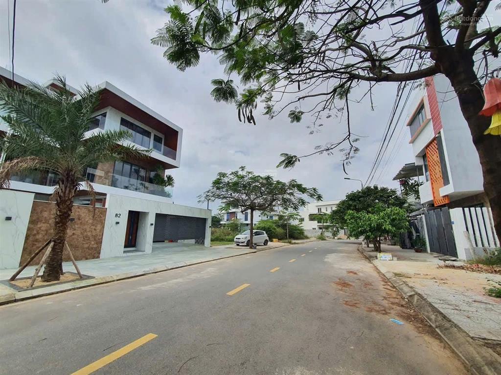 Cần bán lô biệt thự đẹp bùi thiện ngộ, hòa xuân, tp đà nẵng