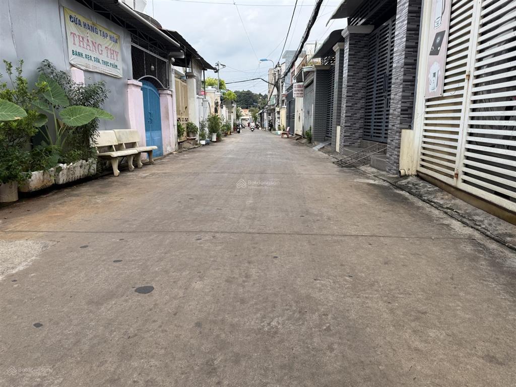 Bán đất shr mặt tiền đường nhựa 490triệu ngay phường bình lộc long khánh, tp đồng nai.