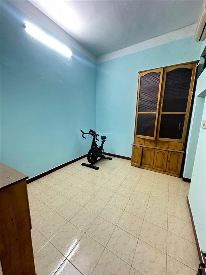Cho thuê nhà riêng 58m2 x 2.5 tầng, gần ngân hàng nông nghiệp, ngõ 192 giải phóng