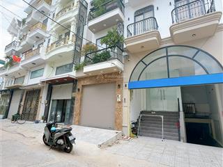Bán tòa nhà chdv 13p full nội thất đường 10m thông