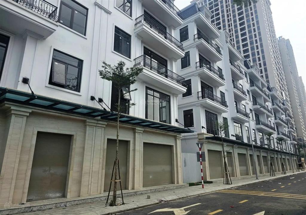 Quỹ ngoại giao shophouse tại the charm an hưng, 400 triệu / m2, mặt tiền khủng từ 69m, sẵn sổ đỏ