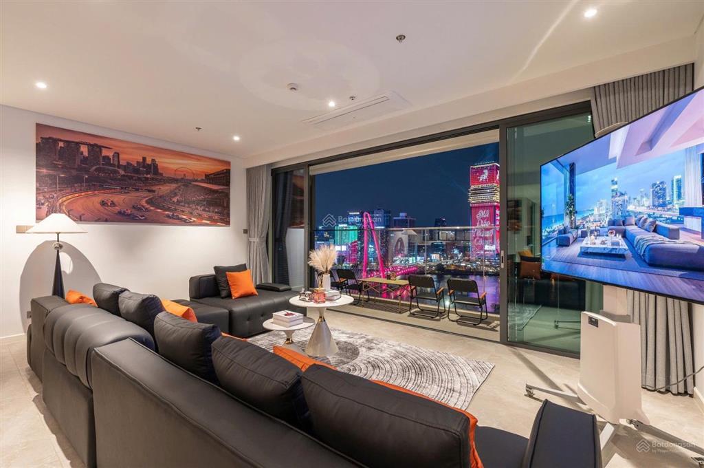 The crest residence | căn hộ 3pn 2wc 152m2 view trực diện cầu ba son sông sài gòn  pháo hoa ifc