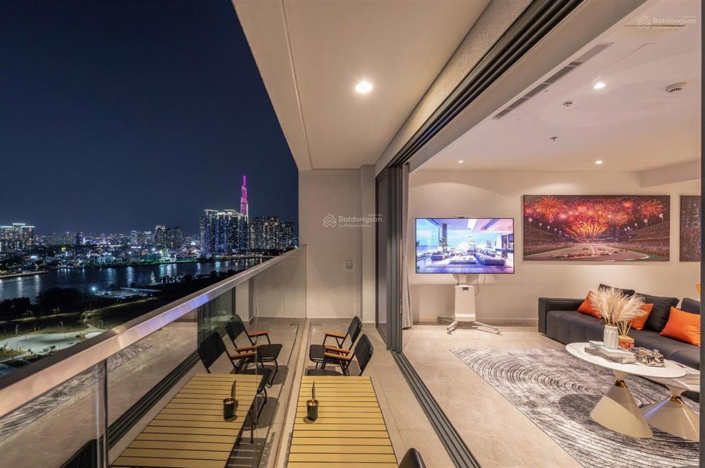 The crest residence | căn hộ 3pn 2wc 152m2 view trực diện cầu ba son sông sài gòn  pháo hoa ifc