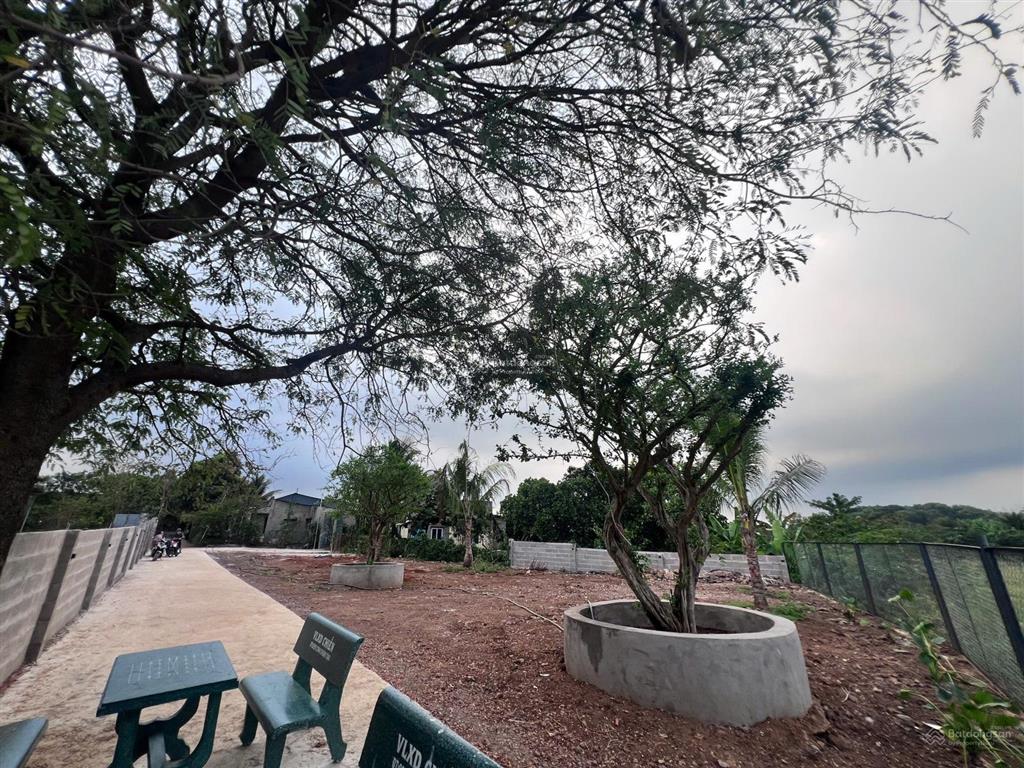 Bán khu nghỉ dưỡng tại bảo vinh, dt 436m2 có 120mv thổ cư, hàng hiếm chỉ với 2tỷ350