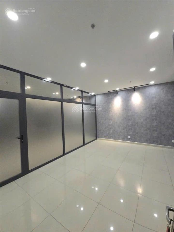 Ngộp bank bán nhanh lô văn phòng tại the prince, phú nhuận, dt13m2  giá bán 1,05 tỷ bao thuế phí