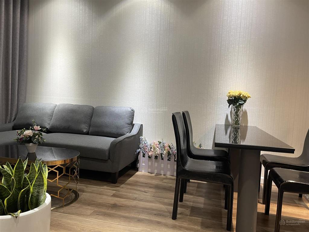 Bán nhanh căn hộ 2 phòng ngủ tại golden mansion phú nhuận, dt 50m2  giá bán 4,5 tỷ bao phí