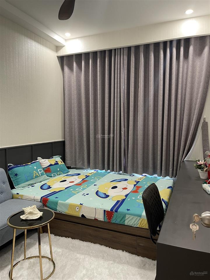 Bán nhanh căn hộ 2 phòng ngủ tại golden mansion phú nhuận, dt 50m2  giá bán 4,5 tỷ bao phí