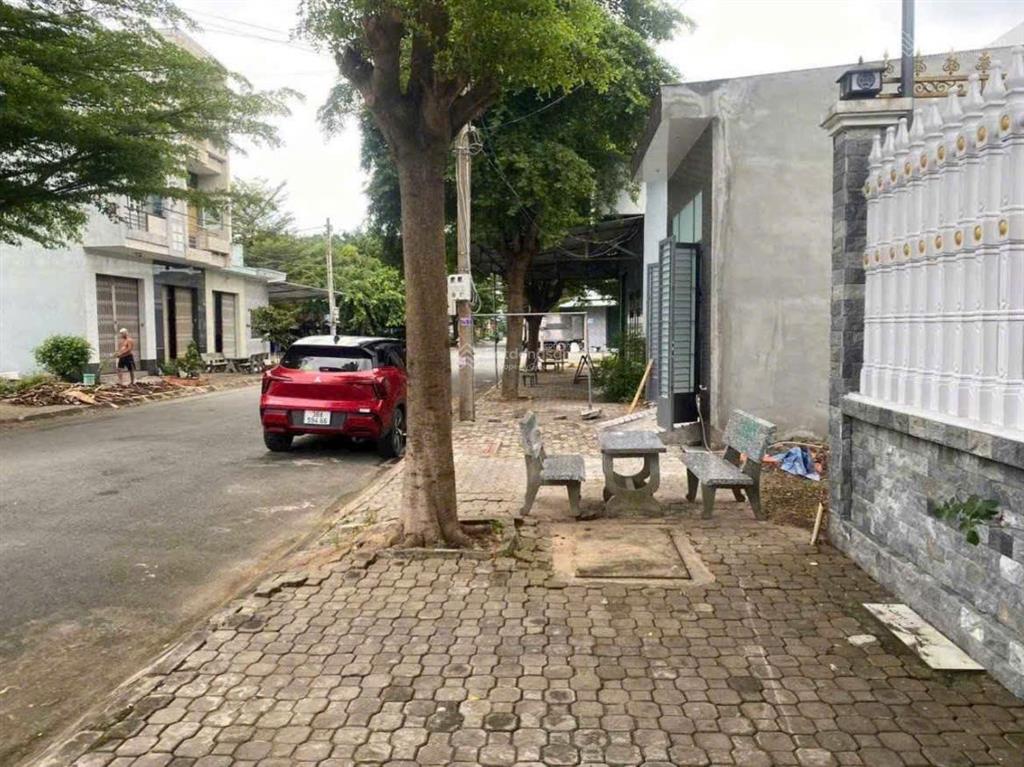 Bán lô đất thổ cư gần cầu xáng tỉnh lộ 10 giá tốt chỉ 870 triệu sổ hồng riêng