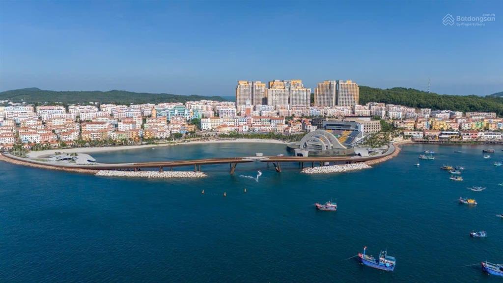 Sổ đỏ chính chủ cần bán nhà 5 tầng khu đô thị sun grand city new an thới  đặc khu kinh tế phú quốc