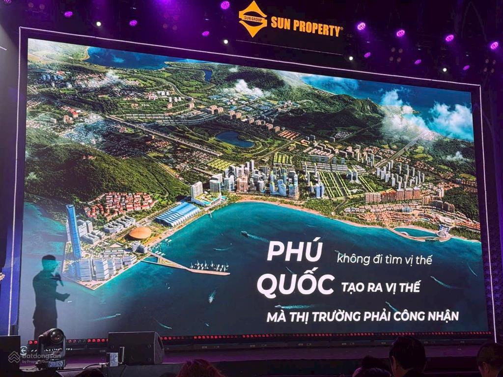Sổ đỏ chính chủ cần bán nhà 5 tầng khu đô thị sun grand city new an thới  đặc khu kinh tế phú quốc