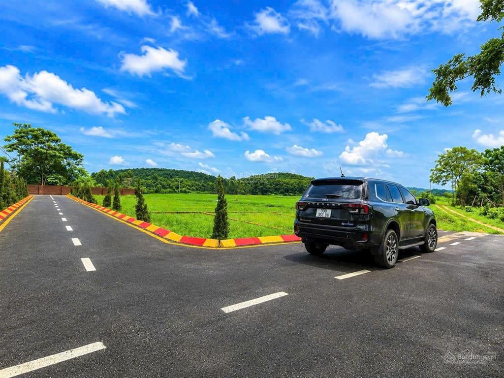 450 triệu  đất cạnh khu công nghiệp 300ha, sẵn sổ đỏ.