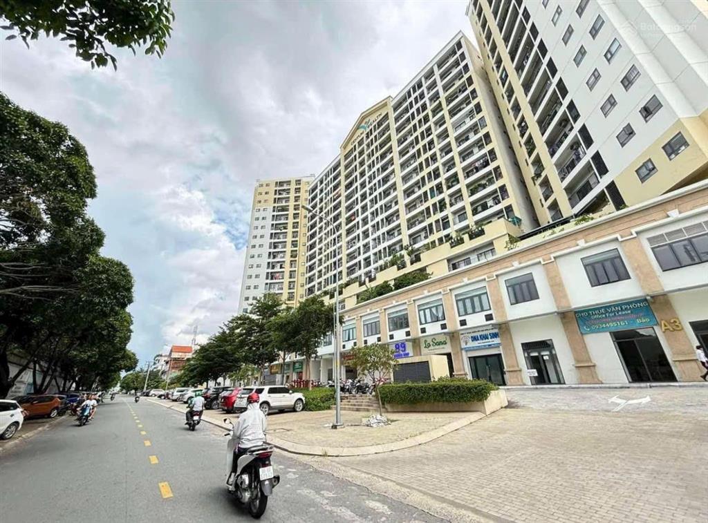 Bán căn hộ cc diện tích 68,5m, 2 phòng ngủ, khu trung tâm phường hiệp phú, quận 9 (cũ)