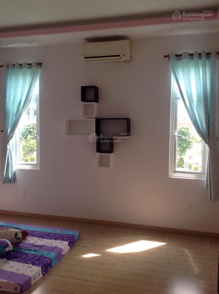Bán nhà 3 lầu khu dân cư phi long 5 xã bình hưng, tphcm