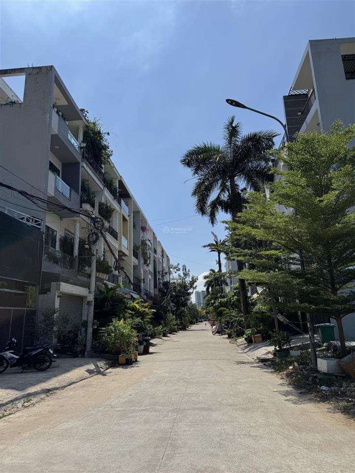 Bán nền đất kdc phi long 5 sát bên kdc dương hồng  camellia  mizuki giá tốt