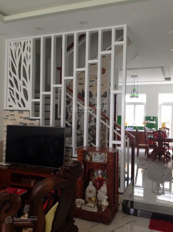 Cho thuê riêng nguyên căn 3 lầu đường 16m kdc phi long 5 kế bên kdc mizuki 18tr/tháng
