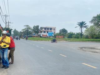 Bán đất tặng nhà. lô góc 2 mt lã xuân oai. long trường. q9